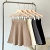 Otoño e Invierno Nueva Falda de Punto A-Line Retro Plisada de Color Sólido para Mujeres Petite, Cintura Alta, Adelgazante, Falda Corta Versátil