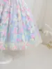 Vestido infantil, vestido de princesa, estilo fino de verão, design de pétalas tridimensional, saia de tule rodada, adequado para meninas pequenas, daminhas de honra e artistas.