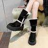 Botas de neve femininas 2026 novo estilo com forro de fleece, quentes, salto plataforma grosso, que aumentam a altura, com design único e bico largo, adequadas para a região Nordeste