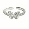 Anillo de Luna y Mariposa de Lujo Ligero de Nicho Suave para Mujer, Temperamento Versátil, Anillo Abierto Ajustable para Dedo Índice, Anillo de Celebridad de Internet