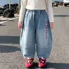 Jeans para Niña Primavera 2026 Nuevos Elegantes Pantalones de Campana Sueltos Cortos de Primavera para Bebés Niñas con Bordado