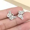 Accesorios colgantes de serie de insectos mariposa hueca de plata antigua DIY Pendientes Collar Accesorios para ropa Colgante Venta al por mayor