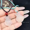 Colgante de calcedonia de hielo de alta calidad, patrón de nube de gelatina de lichi, candado auspicioso que cumple deseos, ágata de hielo de luz de luna blanca, amuleto ahuecado "Sin Preocupaciones", colgante de paz