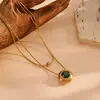 Collar Cruzado Nuevo Versátil de Acero de Titanio Elegante Versátil con Colgante Redondo de Piedra de Color para Mujer Collar de Acero Inoxidable de Doble Capa Tachonado de Perlas