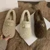 Primer Encuentro Temporada Zapatos Peludos Ropa de Abrigo para Mujer 2026 Otoño Invierno Nuevos Botas de Nieve Acolchadas de Terciopelo Cálidas Zapatos de Algodón Moda Casual