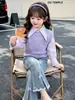 Conjunto de Tres Piezas con Chaleco de Perlas de Otoño para Niñas 2026 Nuevo Conjunto Infantil de Moda, Ropa Infantil de Moda Popular en Internet