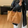 Bolso de Mano de Gran Capacidad con Diseño de Nicho para Mujer Otoño e Invierno 2025 Nuevo Bolso de Mano Casual Versátil Bolso Tote para Viajar