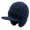 Chapéu de Lã Tricotado com Forro de Veludo Novo para Outono e Inverno, Proteção para as Orelhas, Moda Jovem, Chapéu Pulôver para Esportes ao Ar Livre