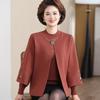 2024 Nuevo Cárdigan de Punto Bordado de Estilo Occidental para Mujeres de Mediana Edad y Mayores Otoño e Invierno Suéter de Moda para Madres Conjunto de Dos Piezas