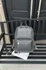 Mochila Unissex Trançada em Couro Genuíno, Mochila de Viagem Fashion, Moderna e Versátil, Mochila para o Dia a Dia com Grande Capacidade para Computador