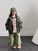 Pantalones cargo holgados de pierna ancha con pliegues estilo retro americano para niños, estilo coreano de otoño, pantalones cortos casuales con bolsillo grande para niños y niñas