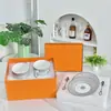 Conjunto de Xícara e Pires para Café com Colher em Porcelana Óssea Cinza Padrão H Europeu Conjunto de Xícaras Requintadas de Alta Qualidade Presente de Casamento Caixa de Presente