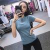 Camiseta deportiva adelgazante de manga corta elástica ajustada de secado rápido y transpirable para correr, entrenar, fitness y yoga.