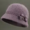 Sombrero de Lana de Ala Ancha para Mujer Otoño/Invierno Cálido con Piel de Conejo a Prueba de Frío para Exteriores para Madres y Abuelas de Mediana Edad y Mayores con Gorro de Punto de Forro Polar Adicional