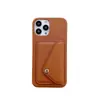 Porta-Cartões e Capa de Celular Famosos na Internet com Padrão de Lichia para Apple 16/17 Pro, Capa de Celular Lisa da Moda para 16 Pro Max