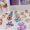 Broche Pequeño de Aleación con Pedrería Transfronterizo, Accesorio para Ramillete, Pin de Moda Versátil, en Stock del Fabricante