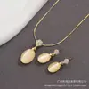 Collar y Pendientes de Strass Ojo de Gato para Mujer, Celebridad de Internet, Set en Caja, Cadena de Caja, Juego de Pendientes Dorados Hechos a Mano para Mujer