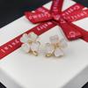 Brincos de Prata Esterlina S925 com Pino Estilo Japonês e Coreano Trevo de Quatro Folhas Olho de Gato Brincos Distintivos Tendência Moda Feminina Doce Versátil Brincos Quentes