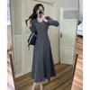 Comércio Exterior Roupas Femininas Foto Real Retrô Francês Romântico Decoração de Flor Estereoscópica Vestido Tricotado de Manga Longa Bolha para Mulheres Outono e Inverno
