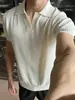 Estilo Old Money Suéter de punto con cuello en V de gaviota de manga corta para hombre de verano fino de alta gama Camisa tipo polo con mangas abotonadas Camiseta de manga corta ajustada