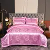 Conjunto de Jacquard de Cetim Europeu de Quatro Peças Venda Direta da Fábrica Conjunto de Quatro Peças para Casamento e Casa Roupa de Cama Vermelha para Casamento Venda Direta