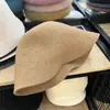 Sombrero de Pescador de Fieltro 100% Lana de Ala Corta de Color Sólido para Mujer, Estilo Japonés, Nuevo Modelo Otoño e Invierno, Lujo Ligero, Versátil, Cálido, Resistente al Viento
