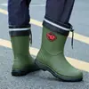 Botas de lluvia hasta la pantorrilla para hombre, botas de lluvia antideslizantes, zapatos impermeables estilo coreano, botas de agua de pesca de moda, zapatos de goma duraderos para adultos para lavar el coche