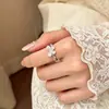 Anel aberto com gradiente de flor super etéreo e borboleta para mulheres, design único, anel para o dedo indicador, estilo minimalista, anel empilhável