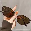 Nuevas Gafas de Sol Doradas Estilo Cat-Eye para Mujer, Gafas de Moda Estilo Old Money, Gafas de Sol Antivaho de Alta Gama de Moda para Hombre