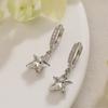Aogu Pendientes de Moda para Celebridades de Internet Ins Europeos y Americanos con Estilo de Corazón, Estrella, Flor, Cobre Chapado en Oro Real, Zirconia, Pendientes Versátiles para Mujer
