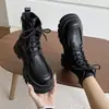 Botas Estilo Britânico Dr. Martens Femininas 2026 Outono/Inverno Novas Botas de Motocicleta com Altura Aumentada Botas Curtas com Cadarço para Pessoas Baixas Sola Grossa Forradas com Lã