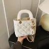 Bolso de Mano de Estilo Socialité de Nicho Estilo Francés para Mujer 2025 Primavera y Verano Estilo Occidental Bordado Rombo Casual Versátil Bolso Cruzado de Moda