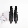 Botas Femininas Curtas Quadradas Retrô com Fivela, Botas Femininas Simples de Salto Médio com Múltiplas Cores Opcionais, Botas Femininas de Couro da Moda para Outono e Inverno