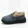 Sapatos de Algodão Femininos com Padrão Escuro Retrô Borda de Pelúcia de Inverno Solado Grosso Sapatos de Mãe Leves para Meia-Idade e Idosos Sapatos Quentes Dropshipping