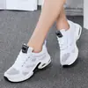 Zapatos de square dance, zapatos de primavera estilo marinero, zapatos de baile ghost-step para mujer, talla de adulto, malla transpirable fly-knit, suela suave, estilo nuevo