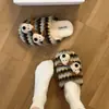 Pantuflas de Felpa Rayadas con Perrito 3D de Dibujos Animados Estilo Otoño/Invierno para Mujer Calientes con Felpa Adicional Suela Suave Antideslizantes Puntera Cerrada Pantuflas de Algodón