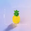 Simulación de paisaje en miniatura, bolsa sorpresa de frutas que brillan en la oscuridad, accesorios de decoración DIY con pegamento de crema temática de alimentos, figuras de resina para escritorio
