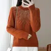 Nuevo top básico suelto de punto para mujer, otoño e invierno 2026, cuello alto medio, manga larga, color liso, con pedrería y cuentas