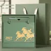Calendario de Escritorio de Negocios de Cuero Personalizado Año 2027 Año de la Oveja Planificador de Oficina Calendario Mensual Libro de Planificación Publicidad Corporativa Hecho a Medida