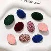 Dibujo Animado Lindo Retro Estampado de Leopardo Terciopelo Oval Adorno Parche DIY Aretes Pendientes Accesorios para el Cabello Ropa Accesorios Hechos a Mano