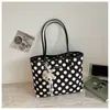 Bolso grande de moda de lunares transfronterizo para mujer, nuevo bolso tote casual de gran capacidad, versátil para ir al trabajo, moderno bolso de hombro y para el antebrazo