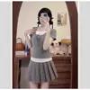 Camiseta de manga corta para mujer, estilo dulce y suave, con lazo, bloques de color, imitación de dos piezas, hombro normal, top corto ajustado