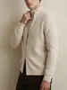 Nuevo suéter de punto para hombre con cuello alto de otoño, chaqueta cárdigan casual con cremallera, suéter acanalado de moda estilo coreano para hombre