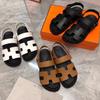 24 sandalias nuevas de verano para mujer comercio exterior talla grande casual europeo y americano parte superior gruesa hebilla de velcro sandalias romanas