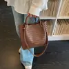 Bolsa Saco Moda Bolsa Sensação Versátil Nova Para Ir ao Trabalho Popular Bolsa Transversal Grande Capacidade Bolsa Feminina 2026 Tecida Ombro Único