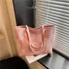 Bolsa de ombro tote feminina de grande capacidade, cor sólida, nova coleção de verão 2026, estilo vintage casual, para estudantes universitários, para ir para a aula