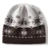 Nuevos gorros de cachemir para otoño e invierno para mujer, con modernos diseños de punto jacquard, cálidos y protectores para los oídos, adecuados para actividades al aire libre y ciclismo