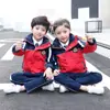 Uniforme de escuela primaria traje de primavera y otoño chaqueta de uniforme de clase de escuela secundaria conjunto de tres piezas al por mayor ropa de jardín de infantes ropa de otoño e invierno