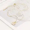 Colar de Trevo de Quatro Folhas da Sorte Feminino Luxo Leve Estilo Chanel Corrente de Clavícula Corrente de Colar de Moda de Alta Qualidade para Namorada Joias
