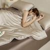 Conjunto de Quatro Peças de Verão 2024 Lyocell Tencel Refrescante de Verão para Dormir Nu, Edredom para Ar Condicionado, Edredom Fino, Conjunto de Quatro Peças Lavável à Máquina